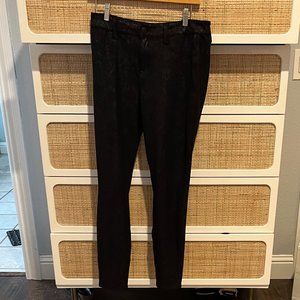 Snakeskin print leggings